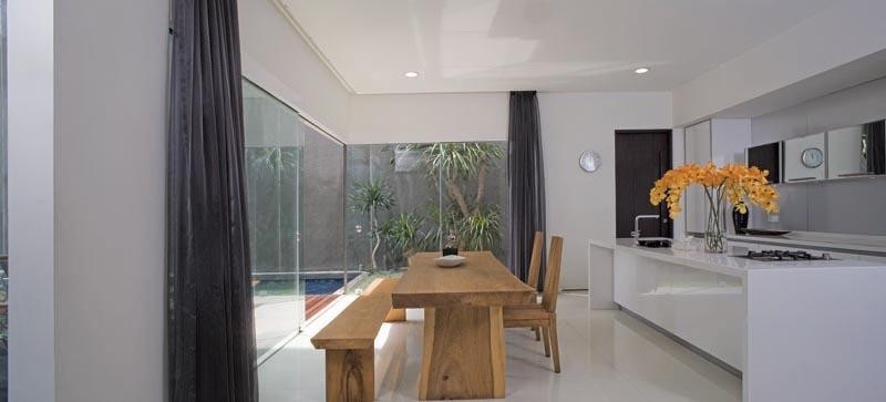 Mẫu nhà đẹp hiện đại 4 phòng ngủ với vẻ ngoài kín đáo | ND68-026