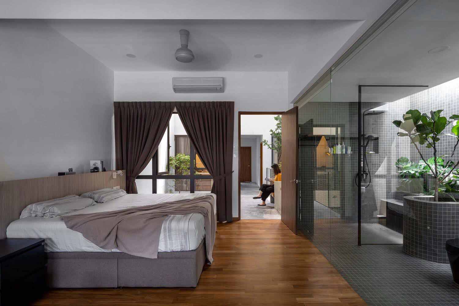 Mẫu nhà đẹp 2 tầng với vẻ đẹp hiện đại, mang tính hướng nội cho gia đình 5 thành viên | ND68-023